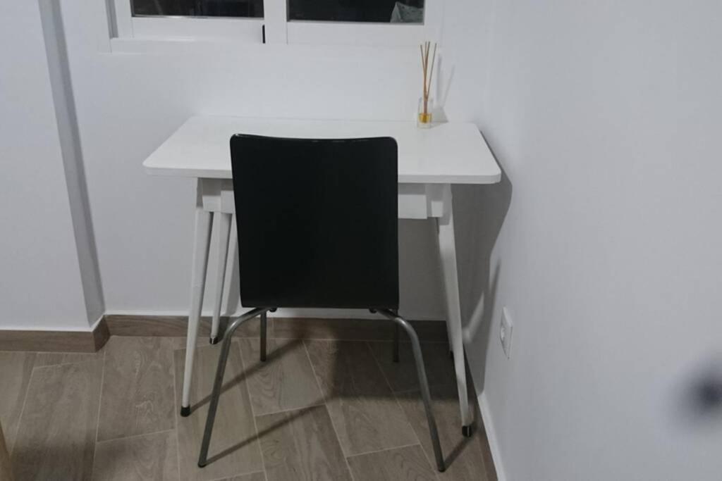Espacioso Y Centrico Piso Con Zona Chill-Out Αλικάντε Εξωτερικό φωτογραφία