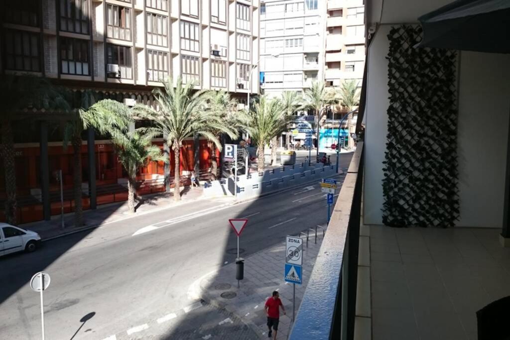 Espacioso Y Centrico Piso Con Zona Chill-Out Αλικάντε Εξωτερικό φωτογραφία